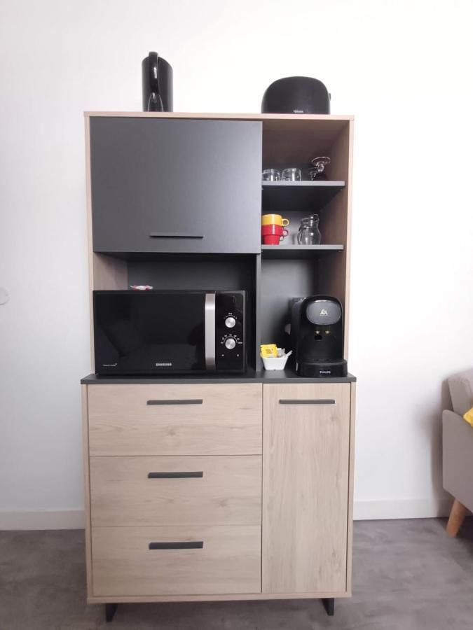 Le One Apartment อาฌ็อง ภายนอก รูปภาพ