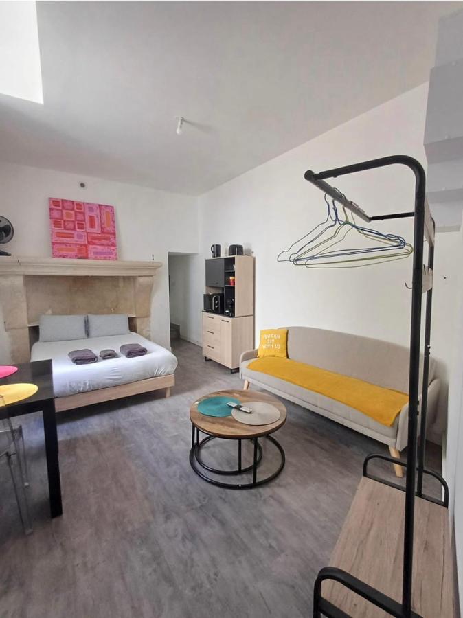 Le One Apartment อาฌ็อง ภายนอก รูปภาพ